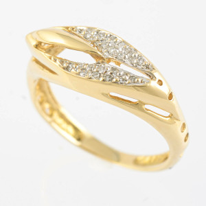 #30887 Anel em Ouro Amarelo 18K com Diamantes