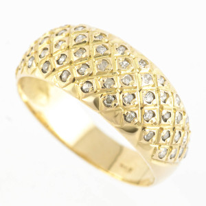 #30532 Anel em Ouro Amarelo 18K com Diamantes