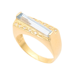 #38072 Anel em Ouro Amarelo 18K com Topázio Azul e 6 Pontos de Diamantes