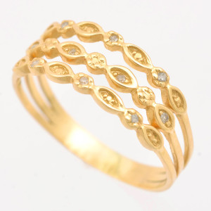#38683-Anel em Ouro Amarelo 18K com 6 Pontos de Diamantes